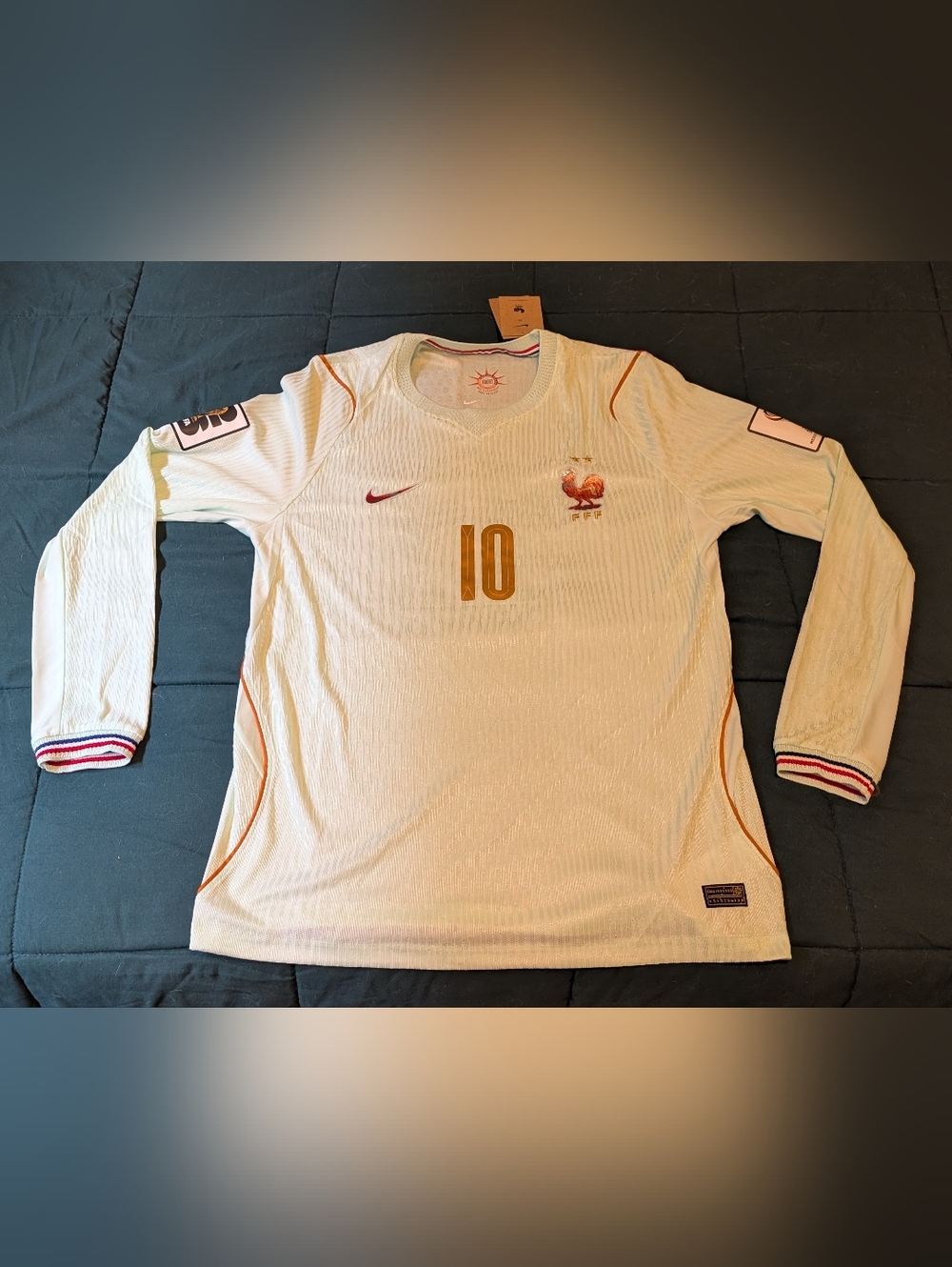 2026 Wolrd Cup Away French Soccer Long Sleeve Jersey (#10 Mbappe) XL